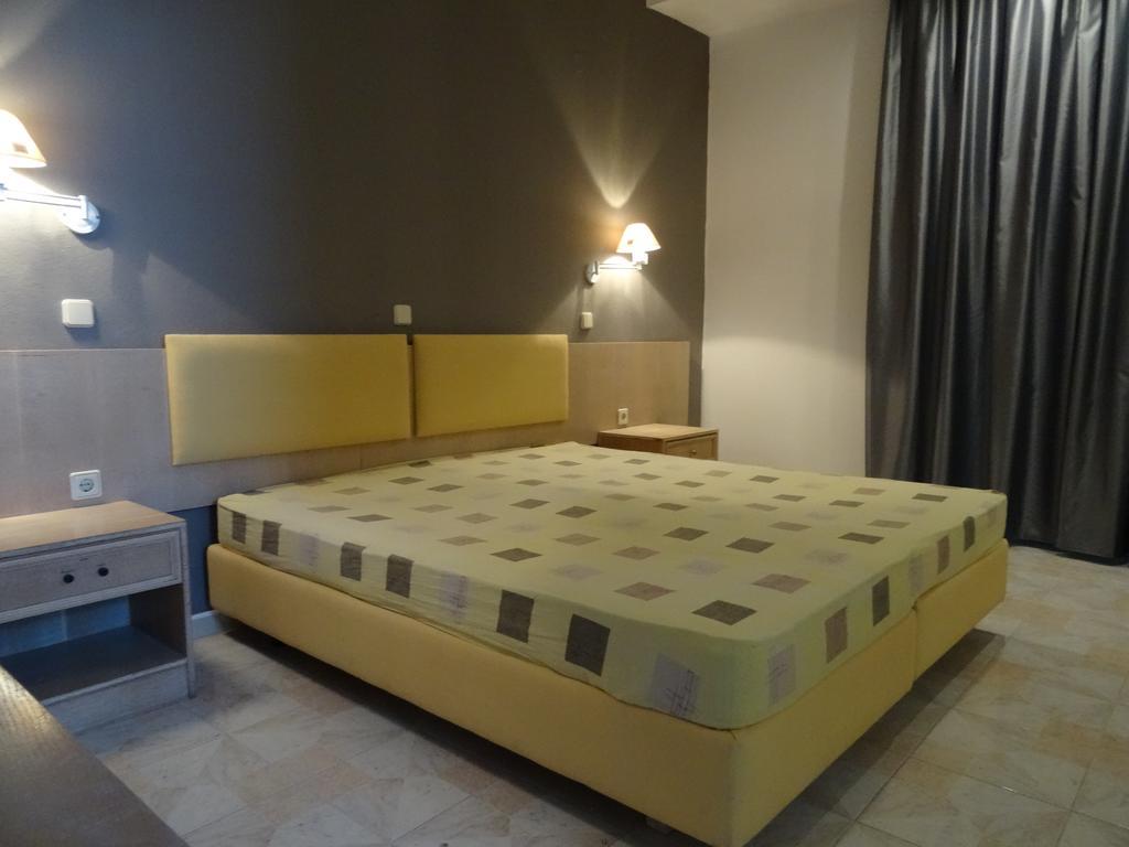 Evas Rooms Faliraki Esterno foto